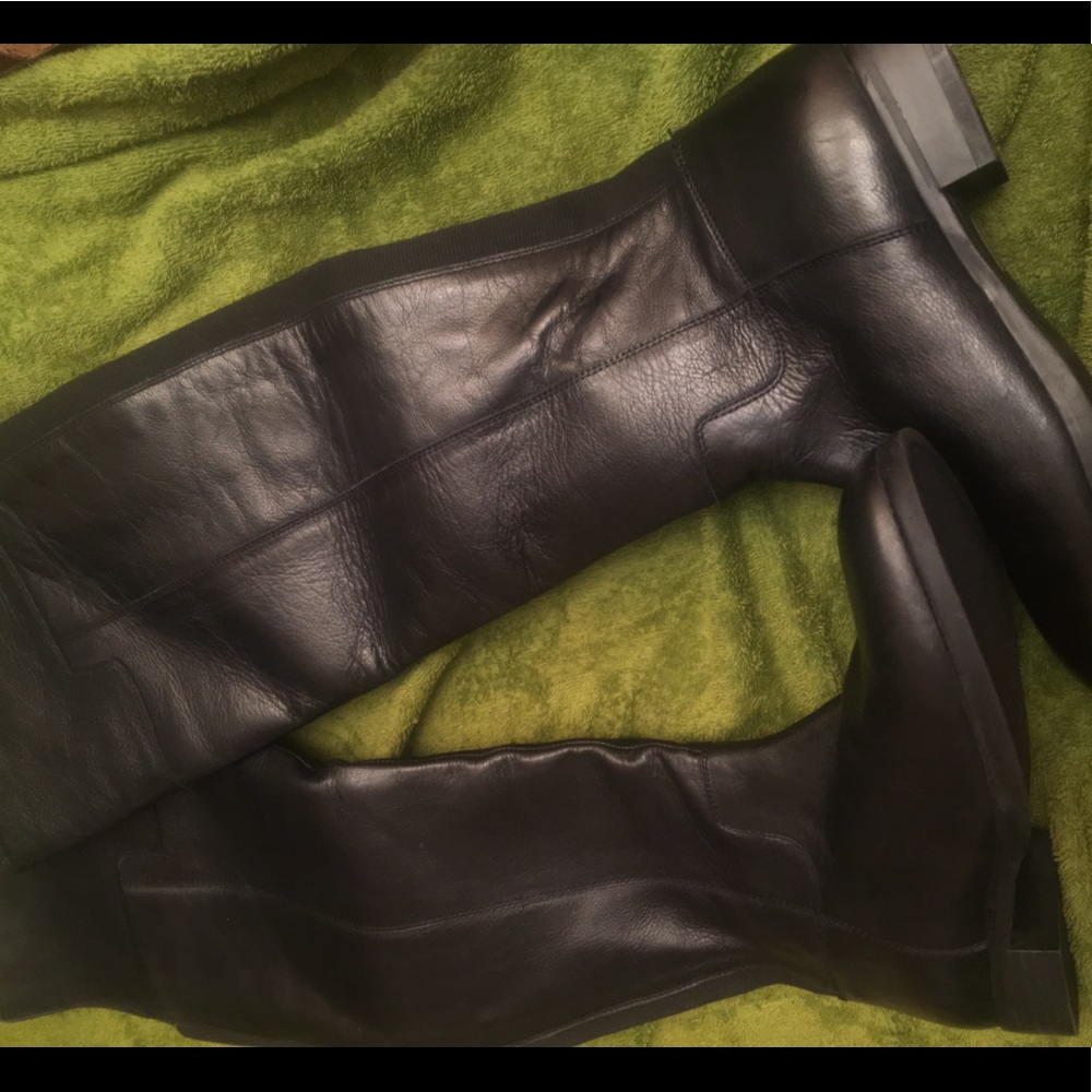 Black knee high boots